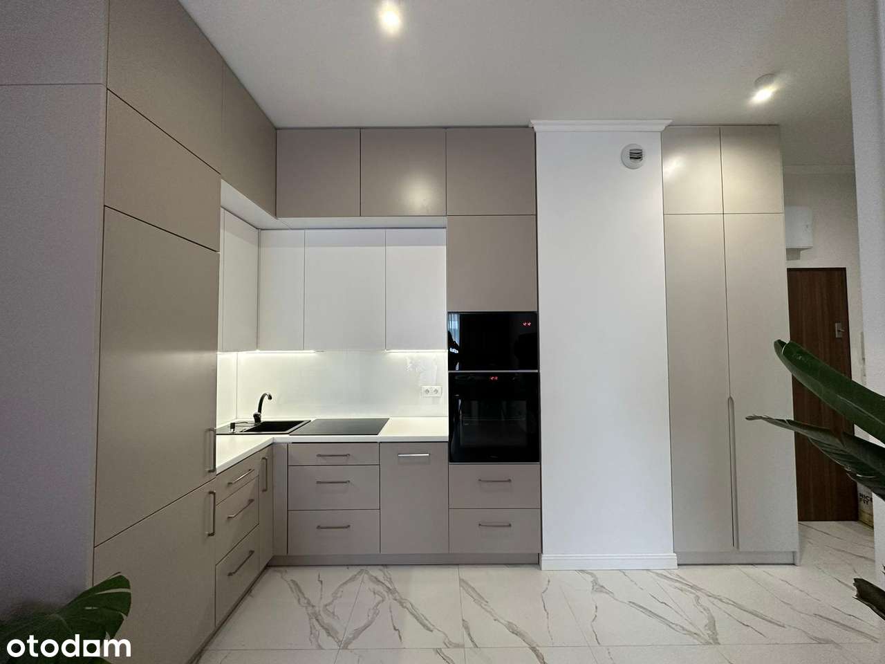 Ekskluzywne, Wysoki standard, 2 miejsca postojowe, Sufity 3m - Pełny obrazek: 4/14