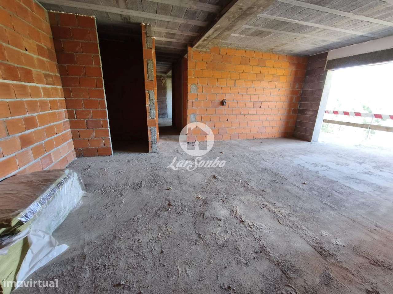 Apartamento em condomínio fechado Barcelos-26