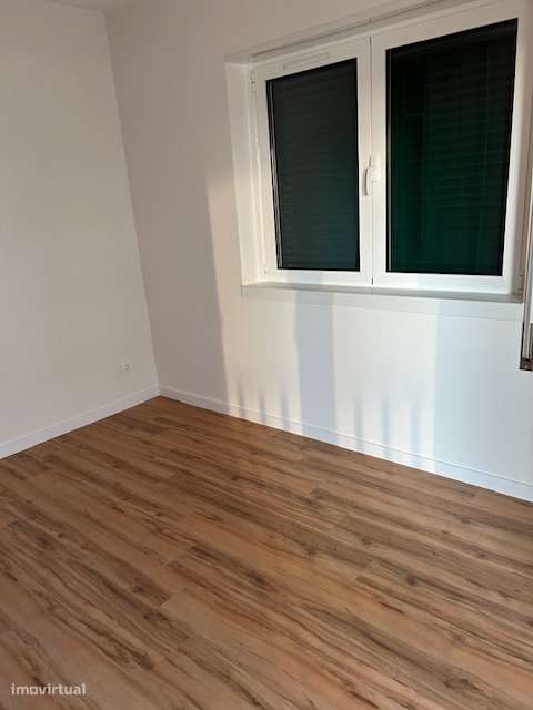 Apartamento T0 Leiria - Grande imagem: 5/8