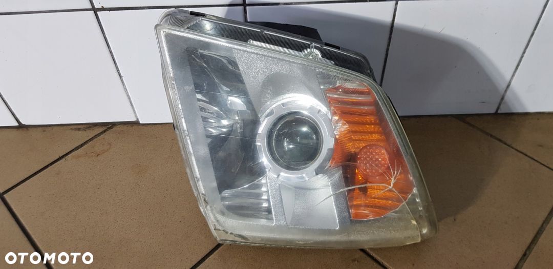 Isuzu D-Max I Lampa Lewy Przód - 1