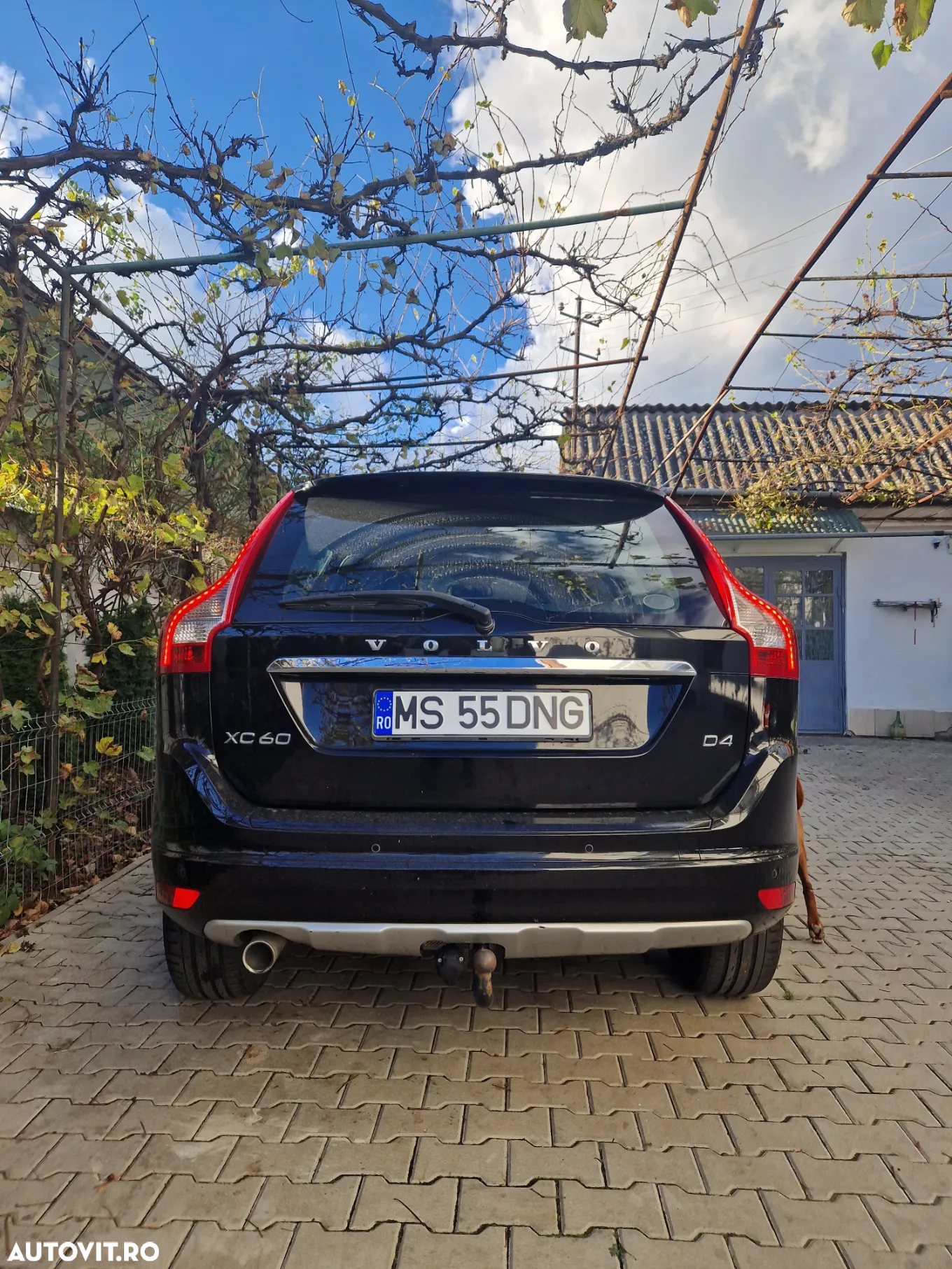 Volvo XC 60 D4 Momentum - 9