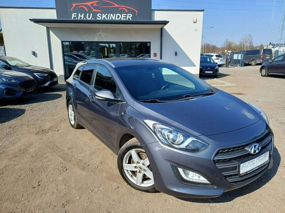 Hyundai i30 II (2012-2017) blue Kombi 1.6 GDi Passion 2016