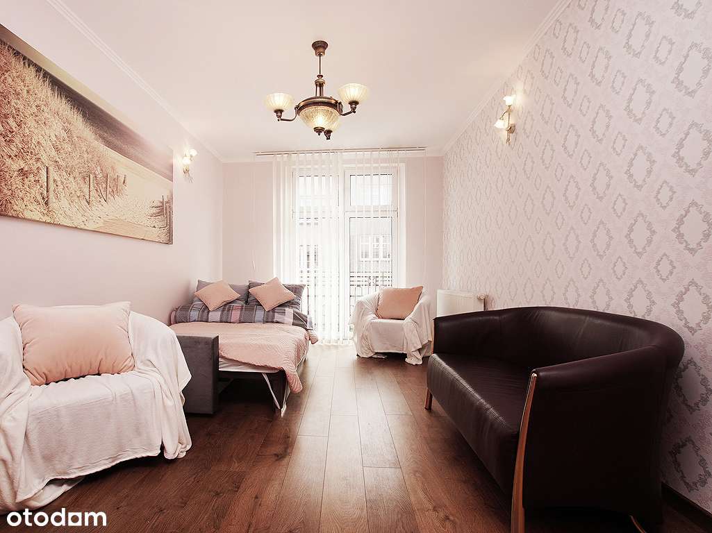 Gdynia Centrum/ 3 przestronne pokoje/ 2 balkony-5