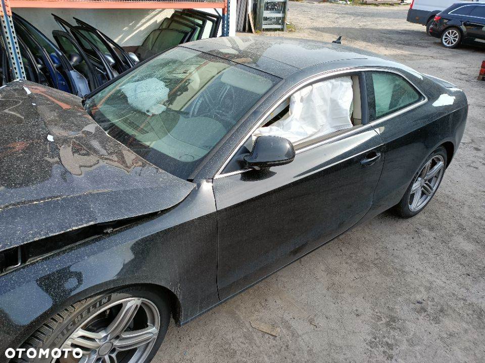 Audi A5 8T 3.2 FSI CAL LLX LY9B  auto czesci - 2