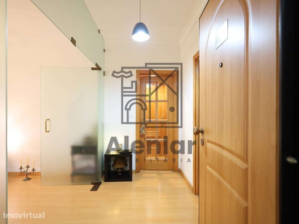 APARTAMENTO T2 em Vila Franca de Xira-9