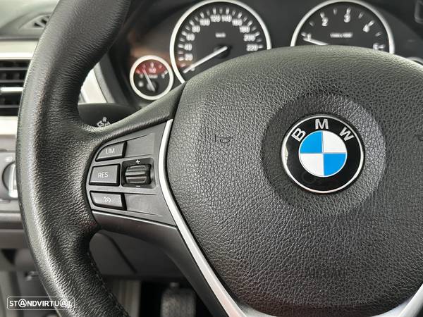 BMW 318 d Touring Advantage - 23