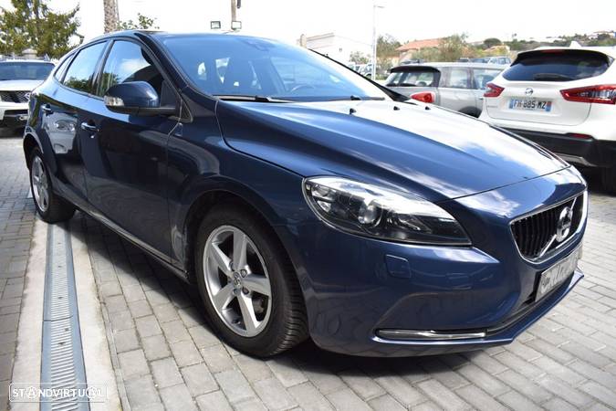 Volvo V40 1.6 D2 Momentum Powershift Eco - 9