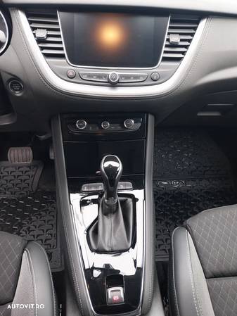 Opel Grandland X 1.5 START/STOP Aut. Ultimate - 9