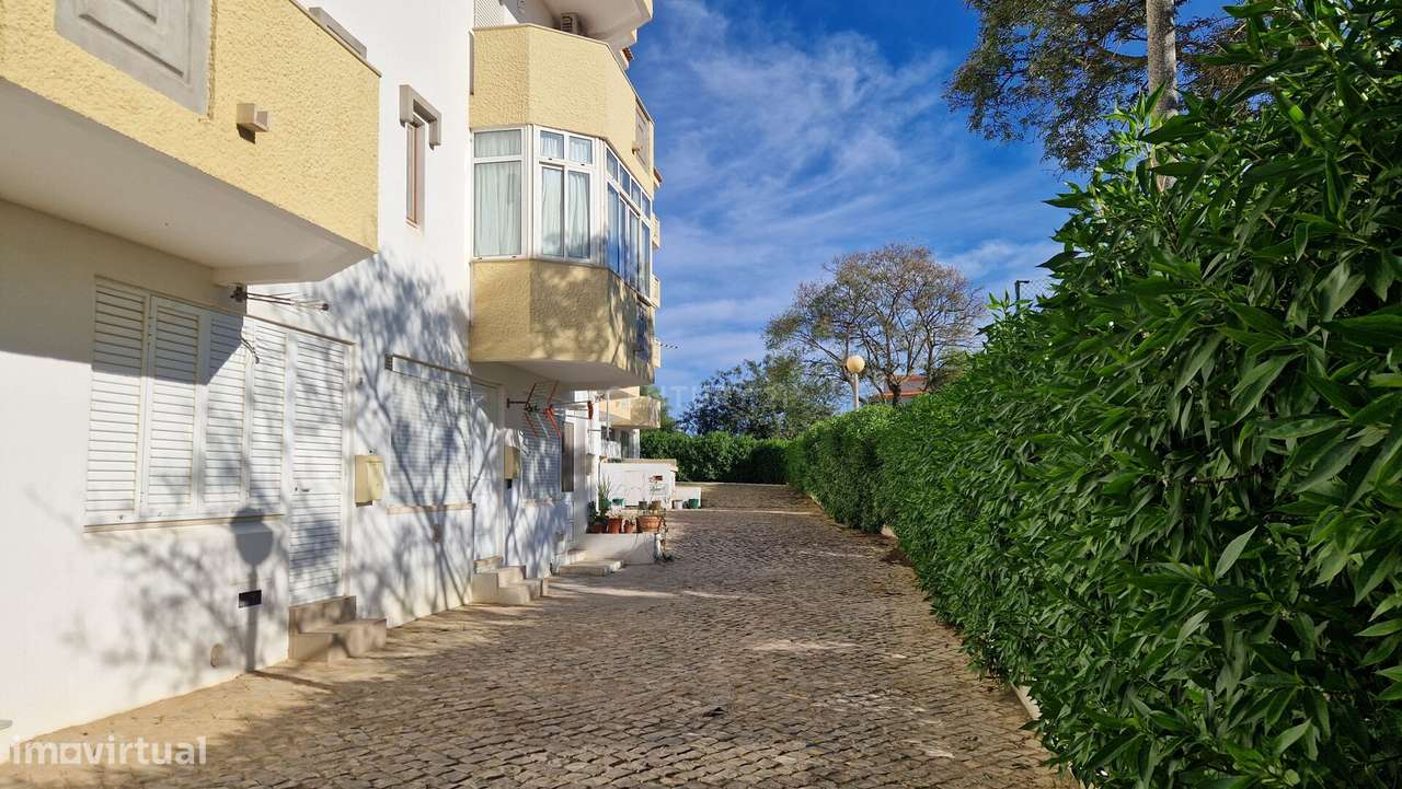 Garagem, Albufeira e Olhos de Água, Rua da Eira - Torre da Medronheira - Grande imagem: 5/12