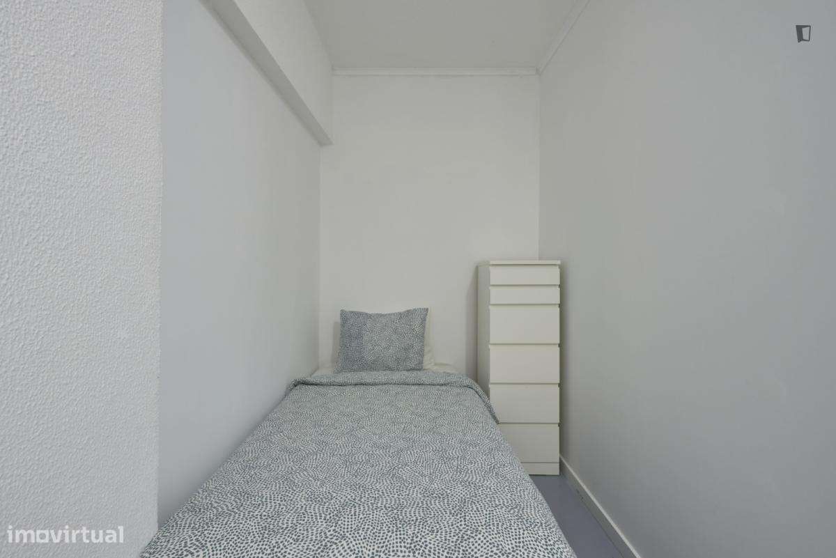 Quarto - localizado em Alvalade Lisbon - Grande imagem: 3/47