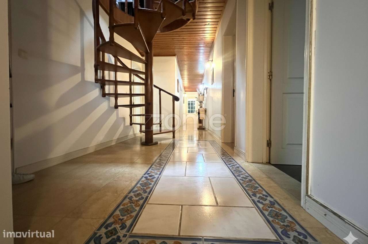 Moradia T4, Armazém e Escritório em Terreno de 2020 m² – Rabo de Pe...-19