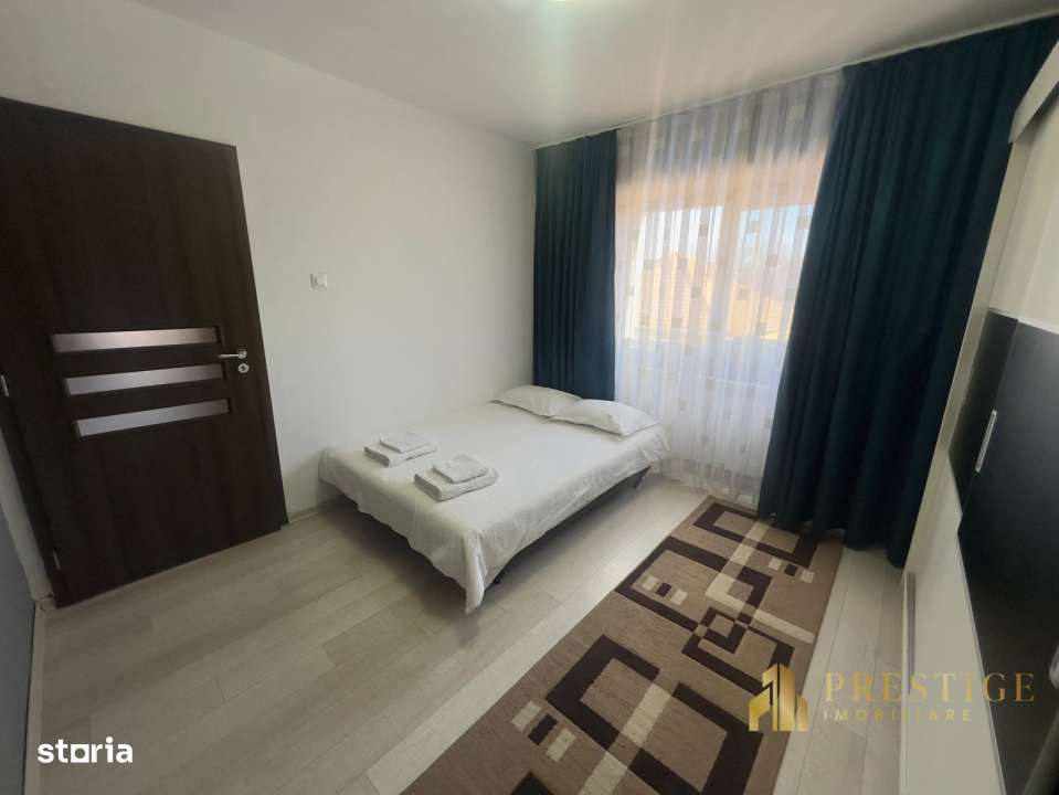 Apartament spatios tip C cu 3 camere de vanzare pe Bld. Decebal-Oradea-11