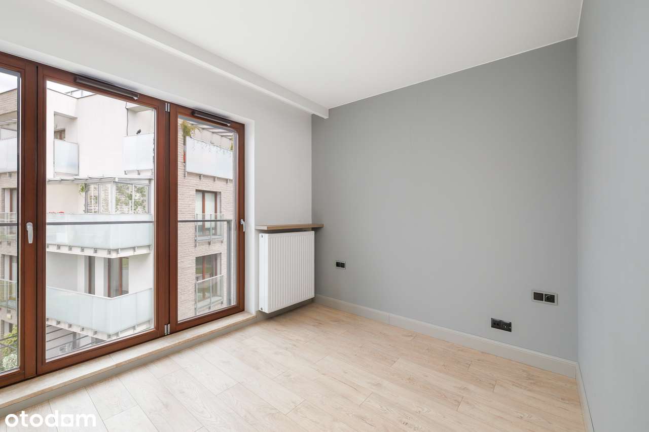 Przestronne mieszkanie z 2 loggiami, 2 miejscami postojowymi i komórką-9