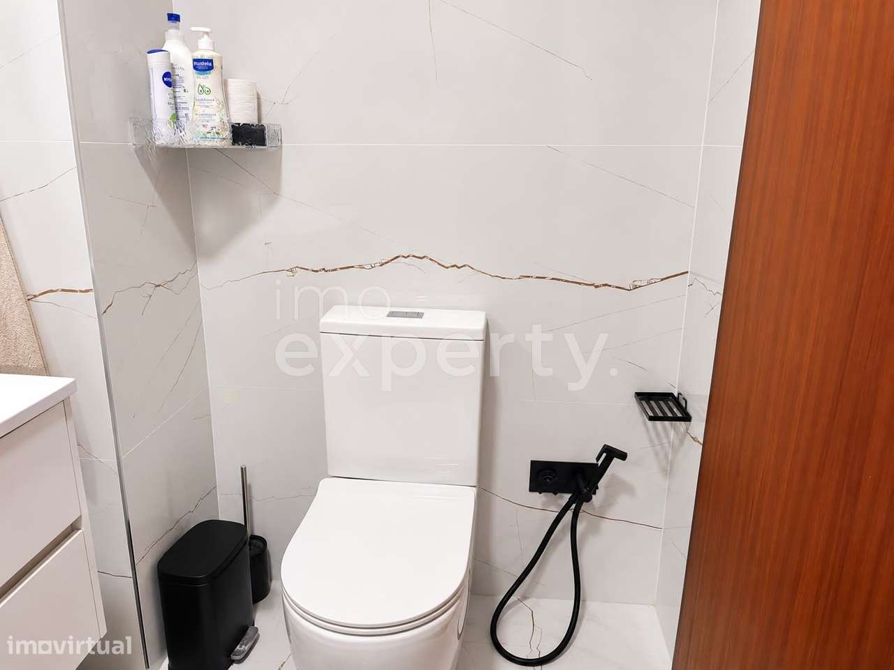Apartamento T3 com garagem na Maia, Porto-6