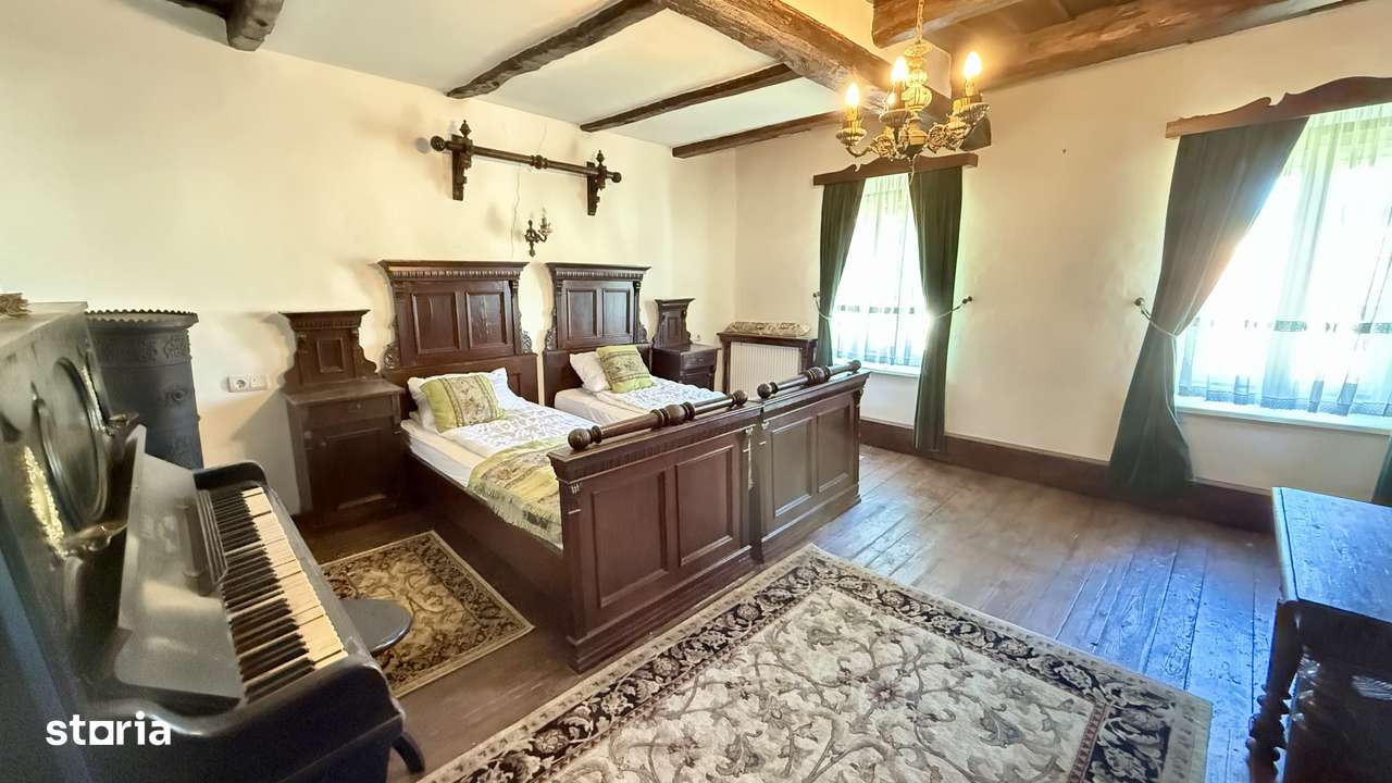 Proprietate unica de vanzare in Viscri langa casa regelui Charles-7