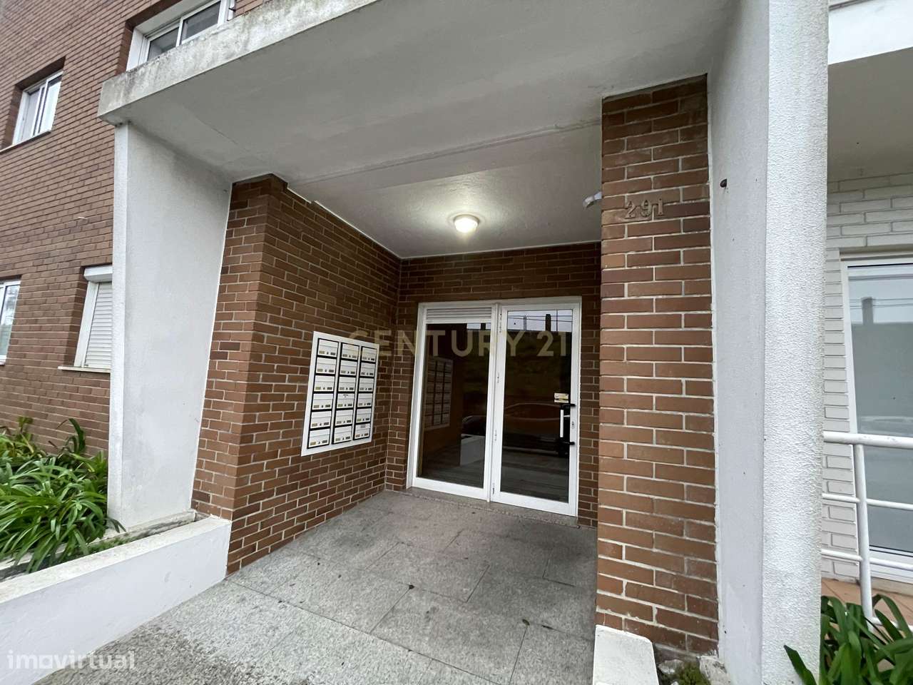 Anúncio Century 21 Portugal - Grande imagem: 2/8