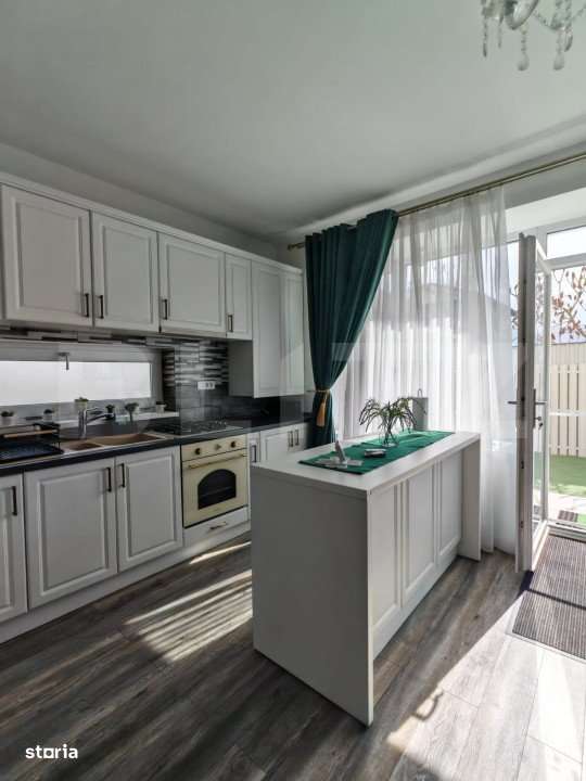 Apartament in vila, pe trei niveluri in Ghimbav - Brasov - Imagine principală: 5/19