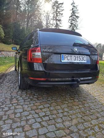 Skoda Octavia 1.6 TDI Style - 4