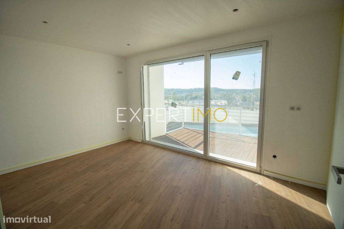 Apartamento T3 Duplex novo em Pombal-12