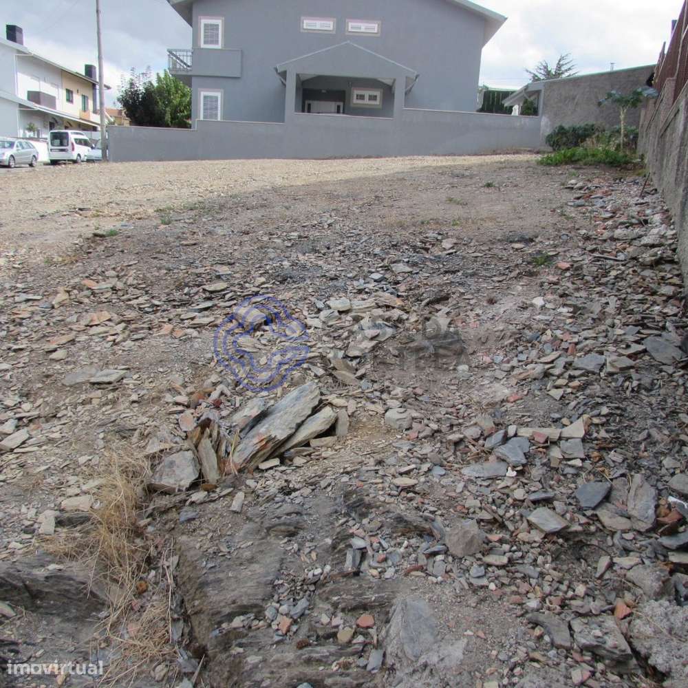 Terreno à venda em Campo com 447 m2 para construção de Moradia Térrea - Grande imagem: 5/9