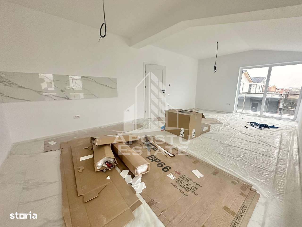 Apartament tip penthouse cu 3 camere si terasa de 30 mp in Braytim - Imagine principală: 5/12