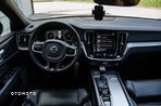 Volvo S60 T5 R-Design - 28