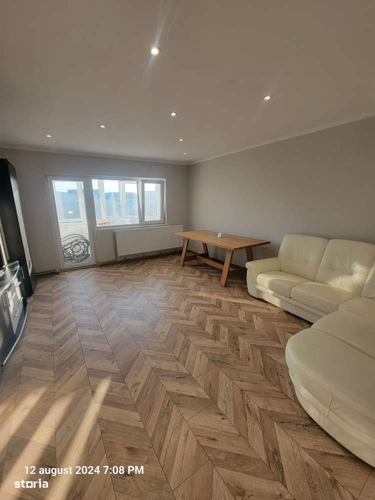 Vanzare  apartament 2 camere mobilat/utilat - zona Micro 3 - Imagine principală: 2/20