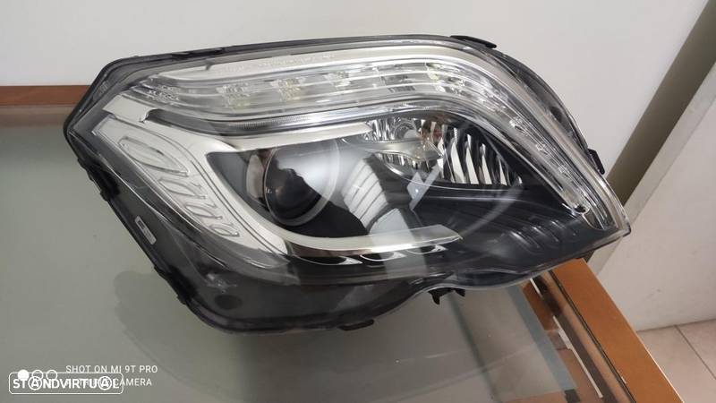 farol direito bi-xenon led ILS Mercedes w204 GLK - 1