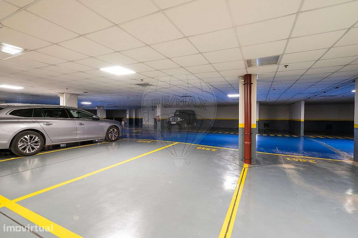 Garagem  para arrendamento - Grande imagem: 3/8