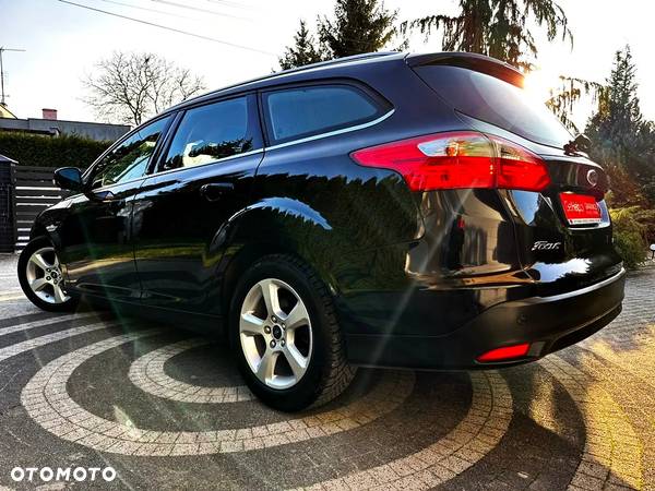 Ford Focus Turnier 1.0 EcoBoost Start-Stopp-System Champions Edition - 4