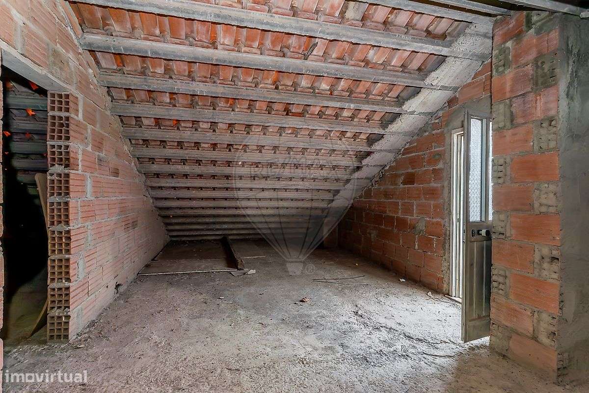 Moradia T3 para venda-29