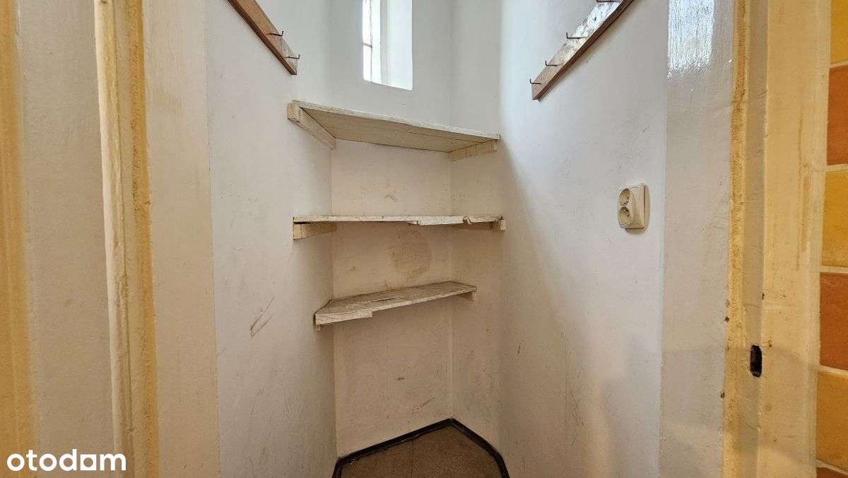 390 cm wysokość | 48m2 | Koneser | Kamienica-12