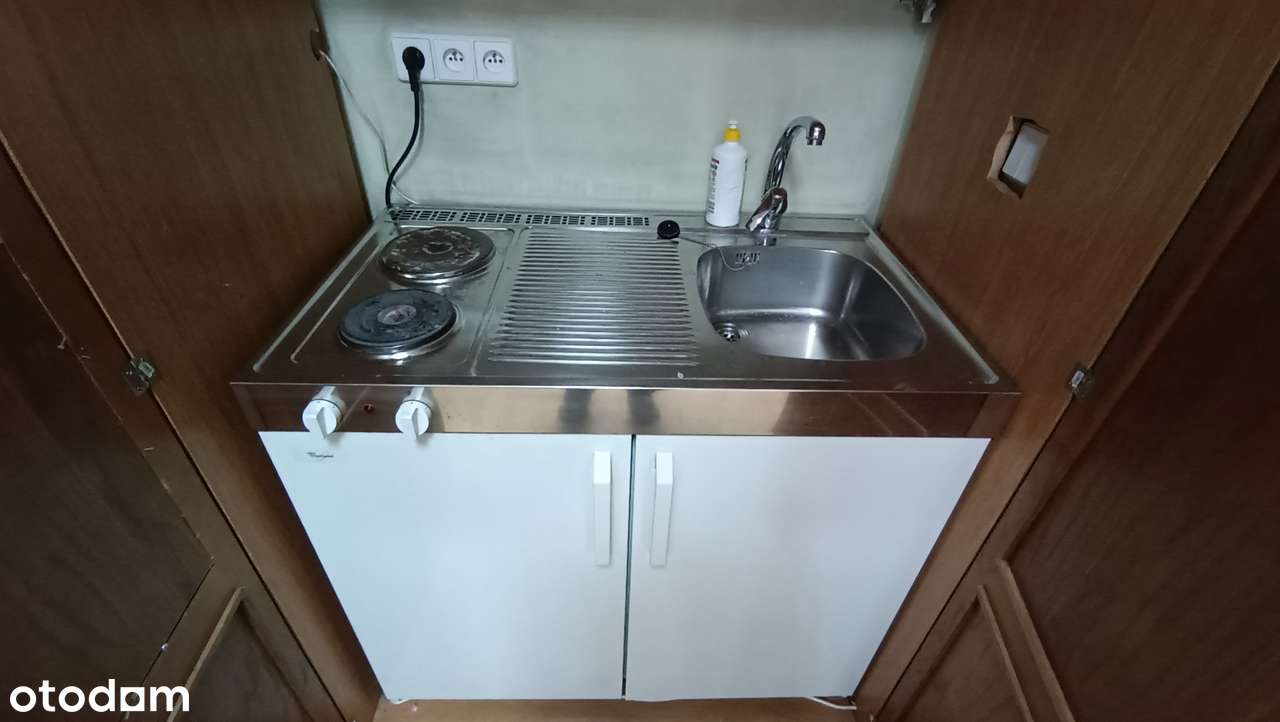 Dwupokojowe biuro z balkonem ul. Poznańska wolne od zaraz - Pełny obrazek: 5/7