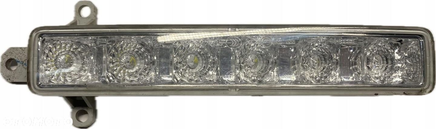 TOYOTA AYGO II C1 LAMPA HALOGEN LED ŚWIATŁO DRL PRAWY PRAWA PRZÓD PRZEDNI - 1