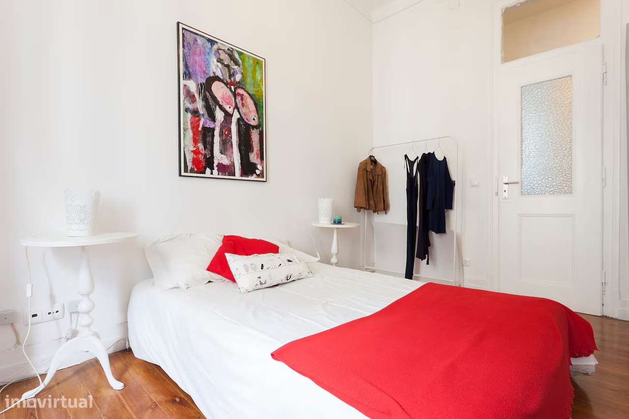 T2 luminoso e equipado em Arroios, Lisboa - Grande imagem: 5/15