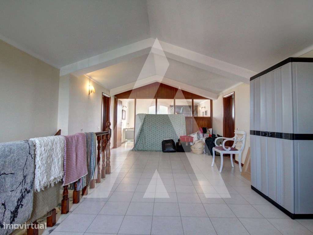 Moradia isolada em Oiã-27