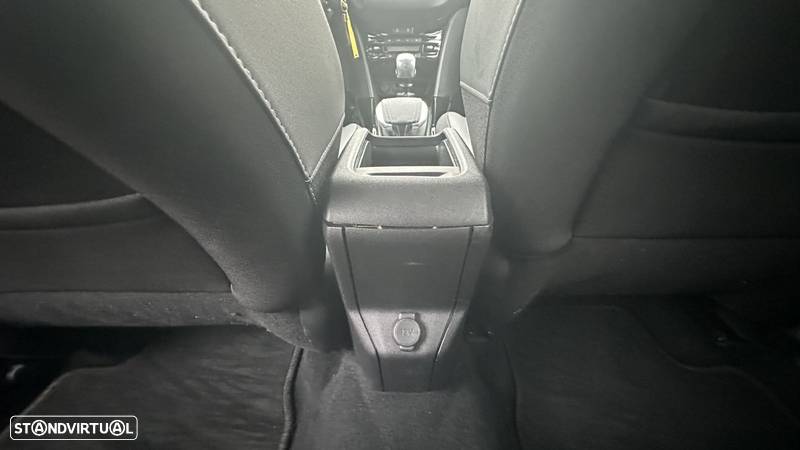 Peugeot 2008 1.2 PureTech Allure - 22