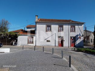 Moradia Unifamiliar no centro de Fiães, Santa Maria da Feira