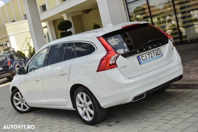 Volvo V60 Cross Country D4 Geartronic - 15