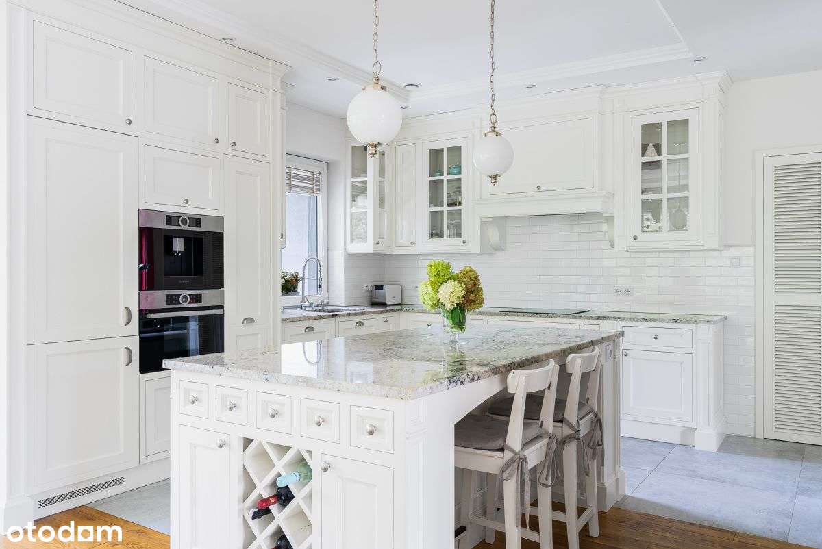 PARTEROWY DOM 242 M2 W AMERYKAŃSKIM STYLU!-5