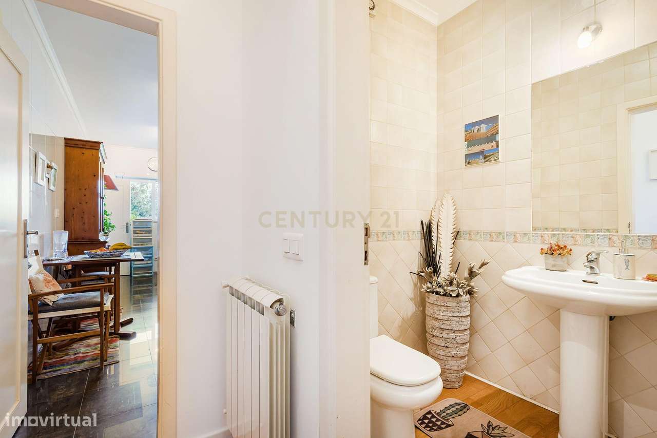 Moradia T3 Cascais venda | Jardim Privativo e Vista para o Parque Natu-12