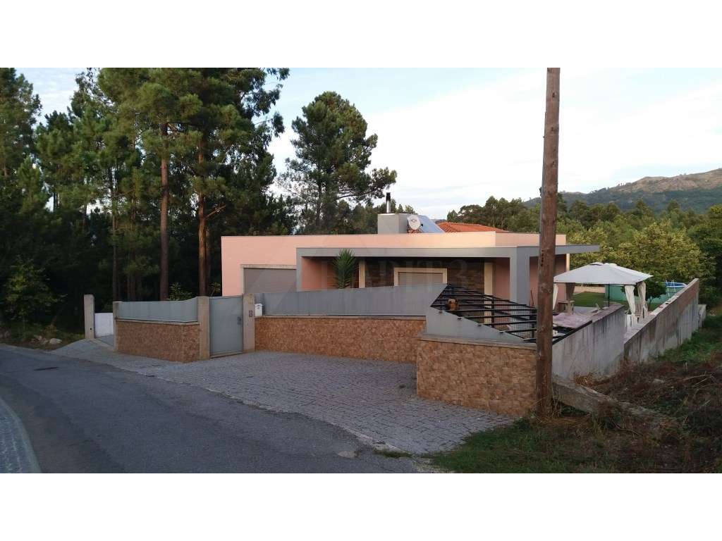 Moradia T3 em Facha, Ponte de Lima - Grande imagem: 3/19