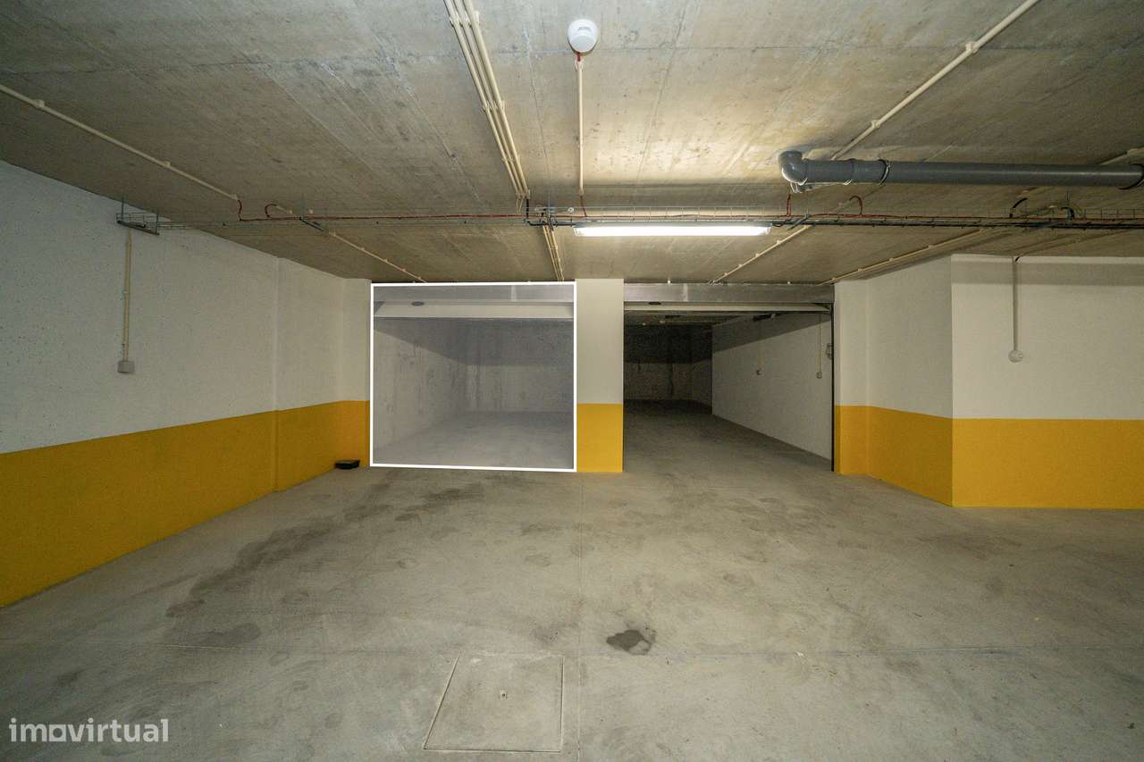 T0 Exclusivo | Último Piso com Garagem | Próximo do centro de Braga-17