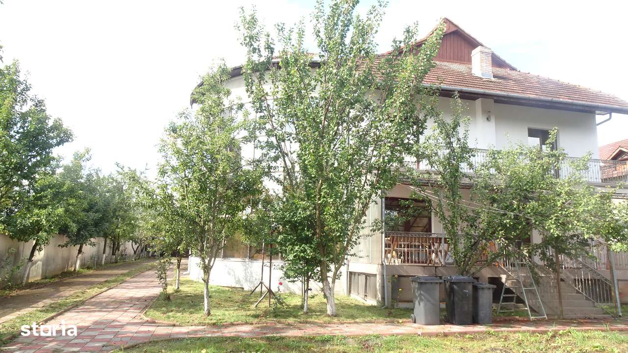 Vand casa de locuit sau pentru pensiune Deva, 22 Decembrie, S+P+1+M, - Imagine principală: 1/20