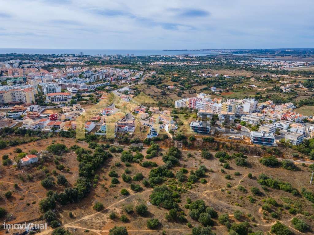 Terreno Urbano com Projeto - Vale de Lagar - Portimão-12