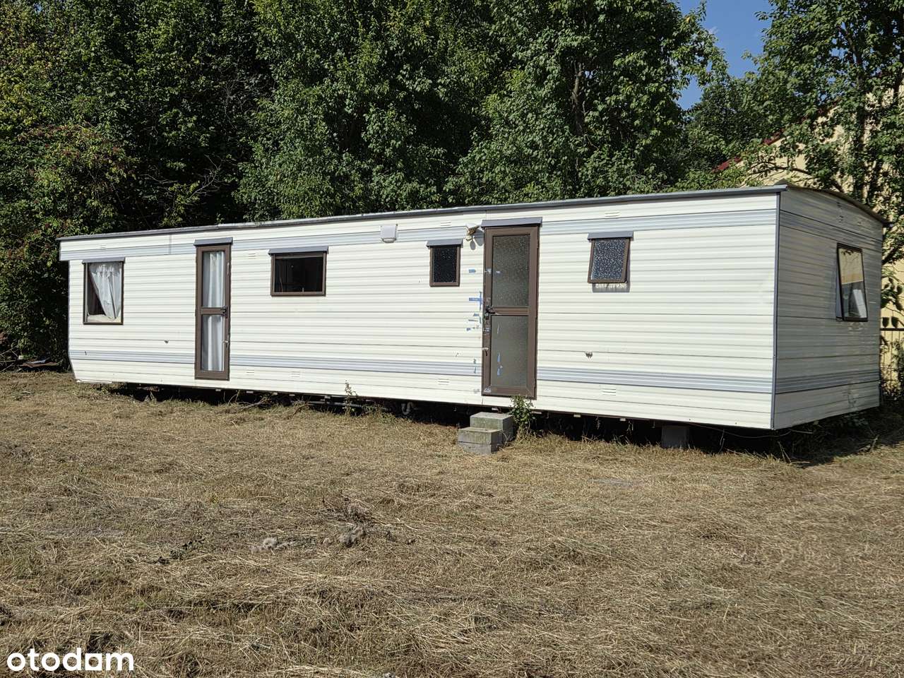 Atrakcyjna, uzbrojona działka pod budowę domu z prywatnym lasem-3