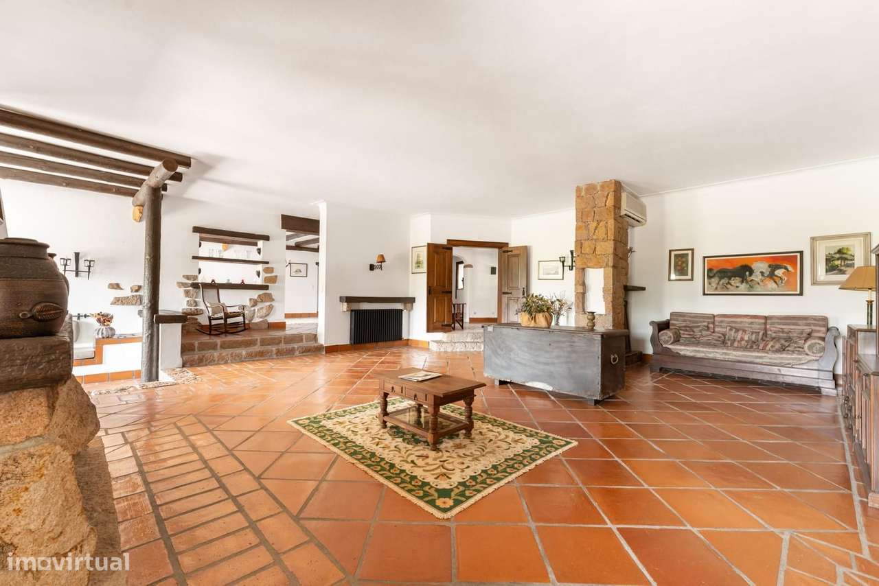 Moradia Isolada T6 com piscina, Loures - Grande imagem: 4/49