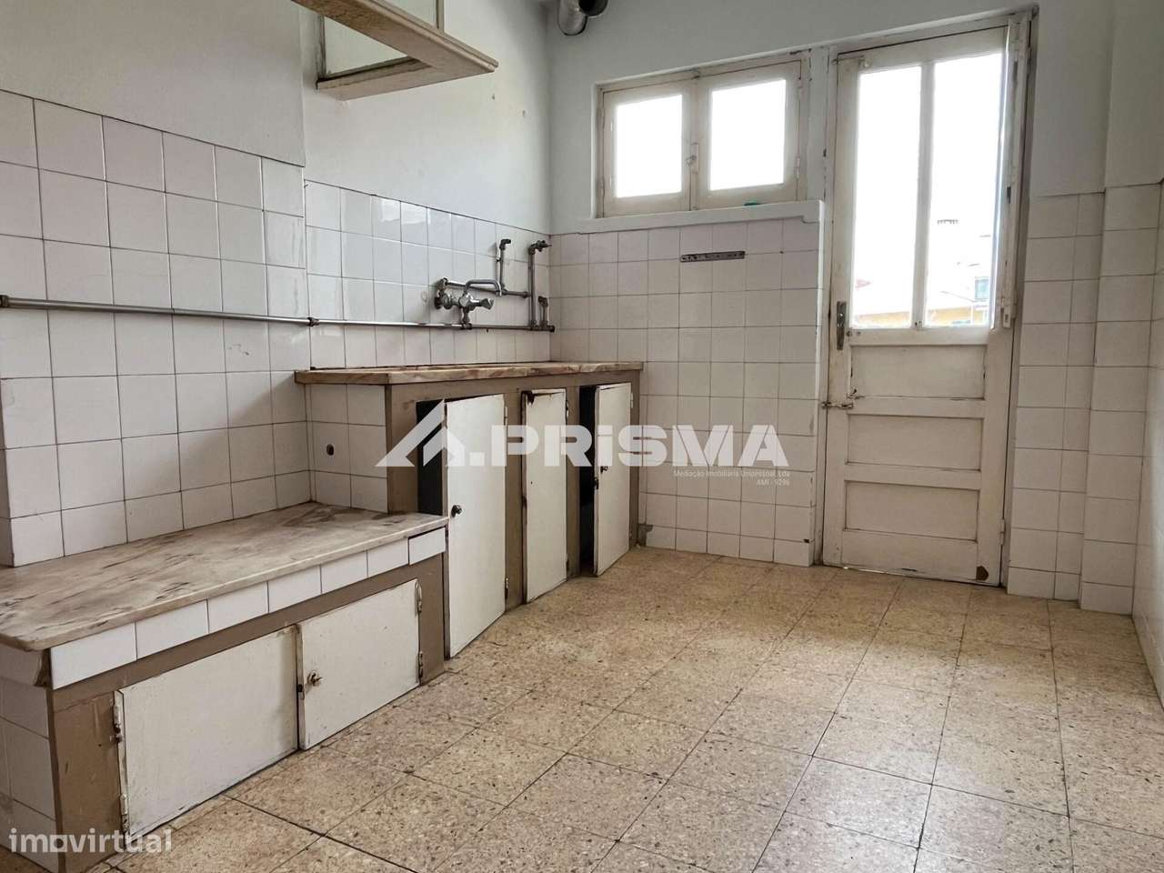Apartamento  T3 para venda no centro de Castelo Branco-22