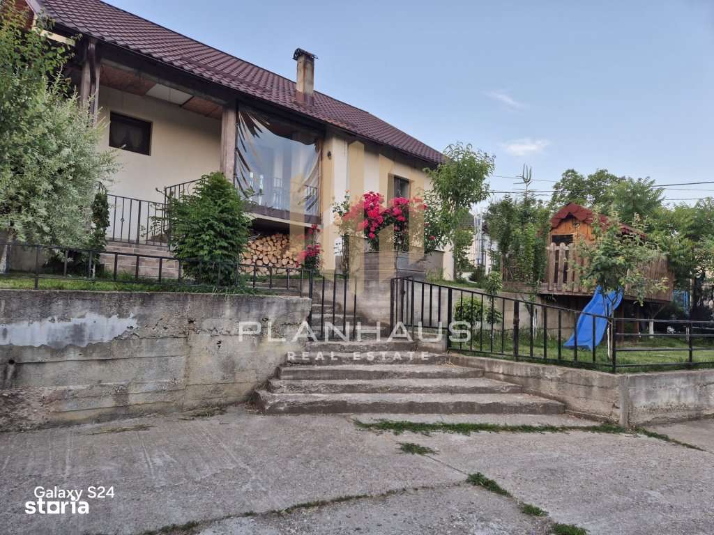 Casă individuală ,Baia Sprie ,teren 750 mp ,toate utilitatile - Imagine principală: 3/20