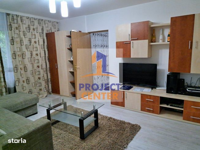 Apartament 2 camere, Nord, etajul 1, cu balcon